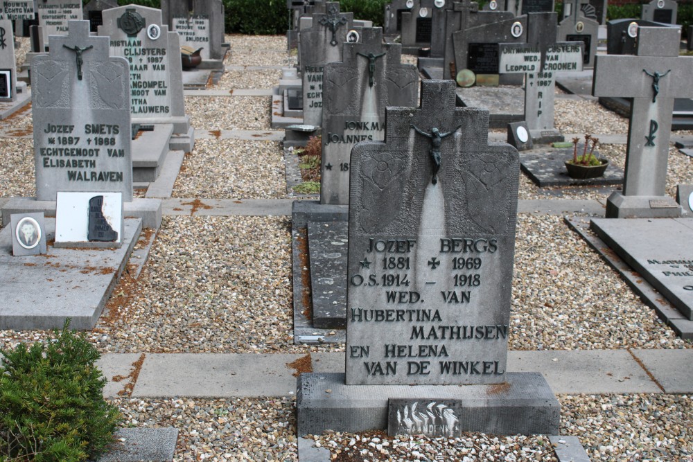 Belgian Graves Veterans Kaulille #3