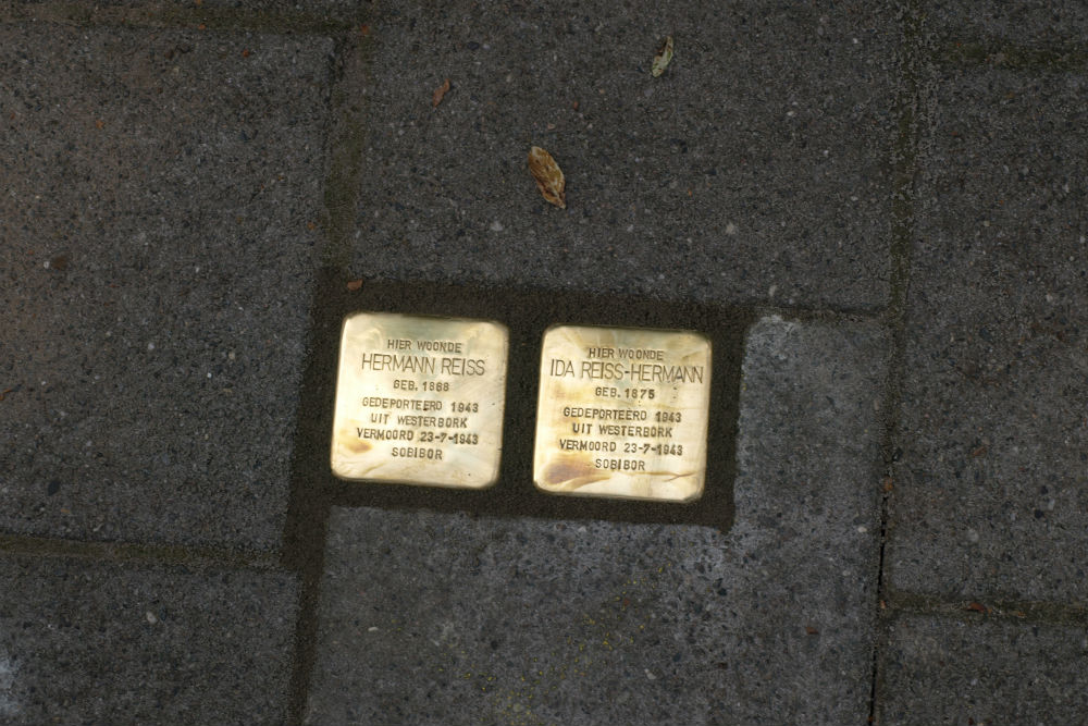 Stolpersteine Billitonstraat 8