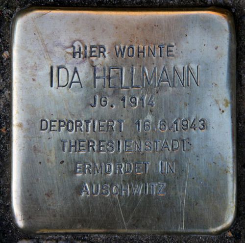 Stolpersteine Treuchtlinger Strae 8 #1