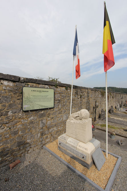 Oorlogsmonument Begraafplaats Warnant #3