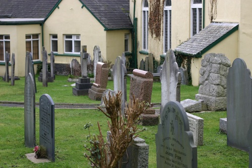 Commonwealth War Graves Braunton Methodist Chapelyard #1