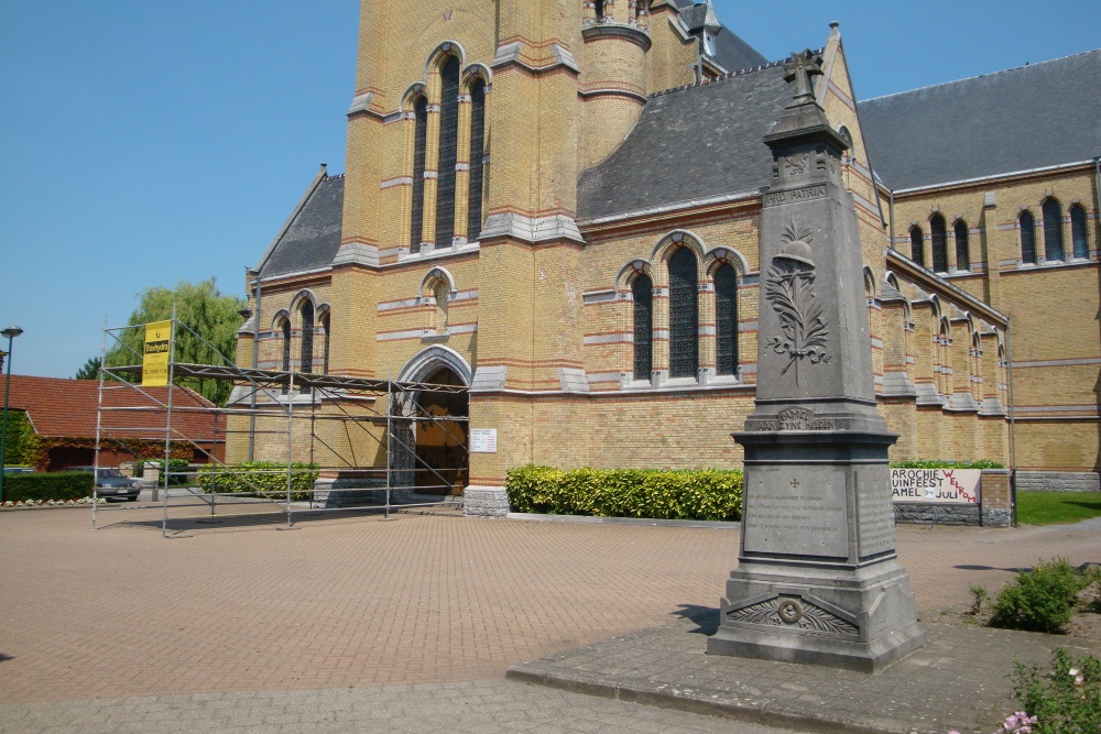 Oorlogsmonument Pamel #1