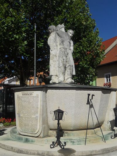 Oorlogsmonument Oberwlz #1