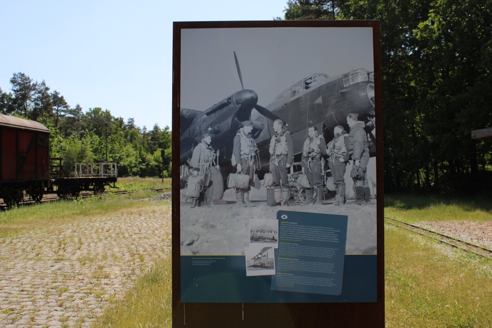 Information Board Lancaster III LM580 DX-L	 #3