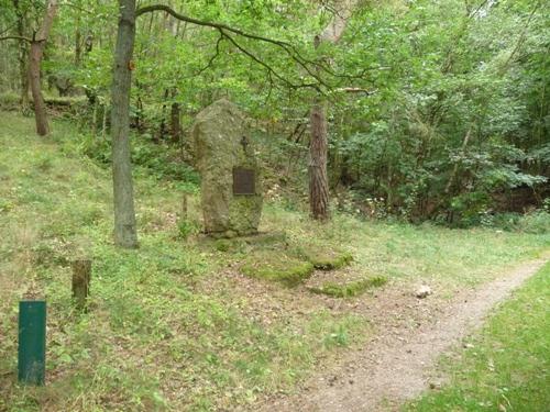 Remembrance Stone Alwin Hoven