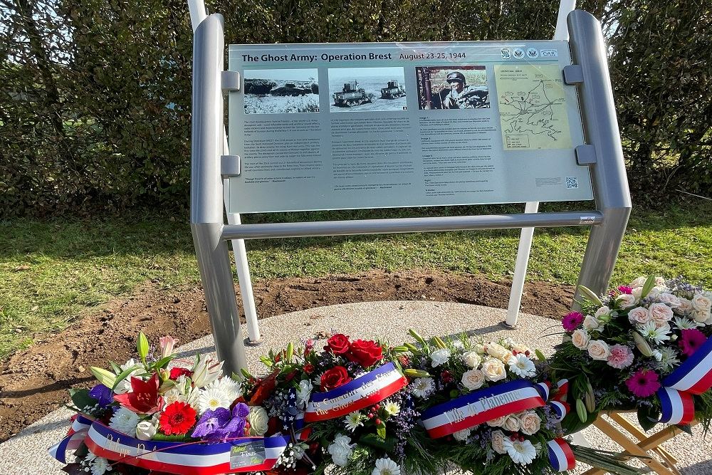 War Memorial 'The Ghost Army'