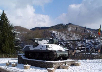 Britse M-10 Achilles Tank La Roche-en-Ardenne #5