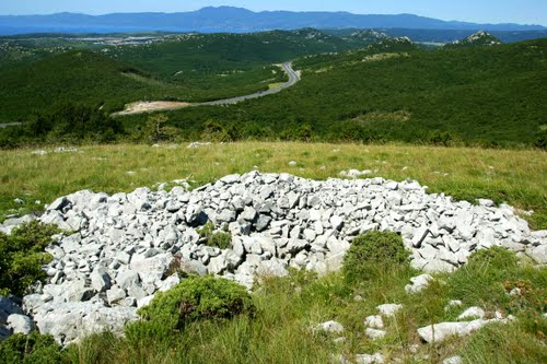 Rupnik Line - Artillery Position Kamenjak #2