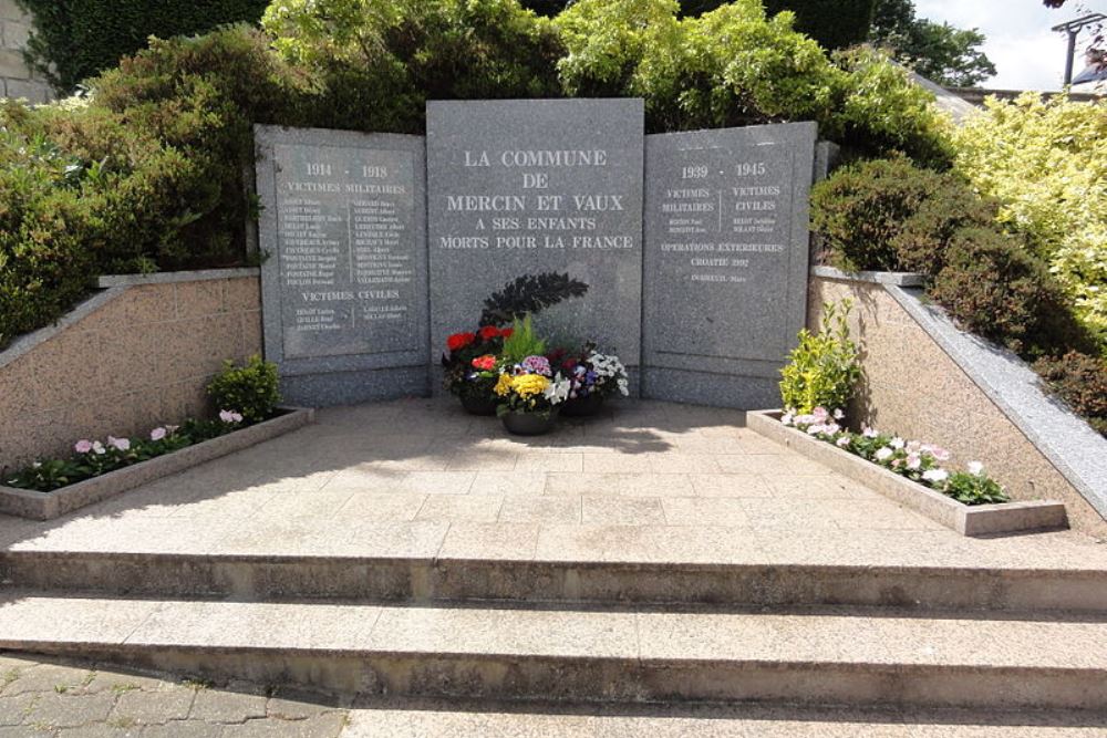 Oorlogsmonument Mercin-et-Vaux