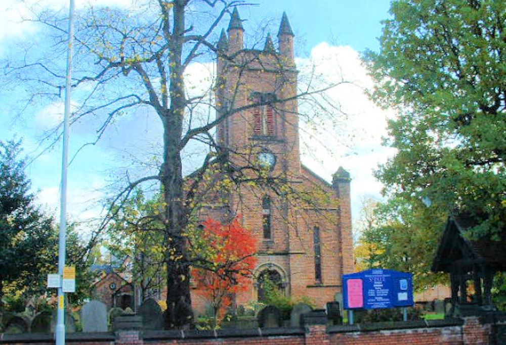 Oorlogsgraven van het Gemenebest St. Paul Churchyard