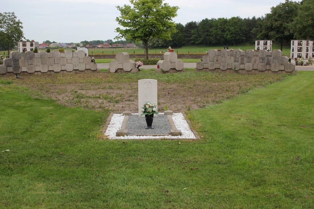 Commonwealth War Grave Hoogveld #1
