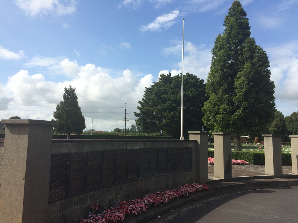 New Zealand War Grave Hamilton Park Cemetery #1