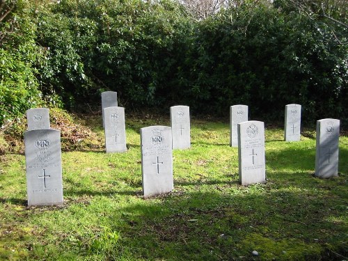 Commonwealth War Graves Holy Trinity Church of Ireland Churchyard