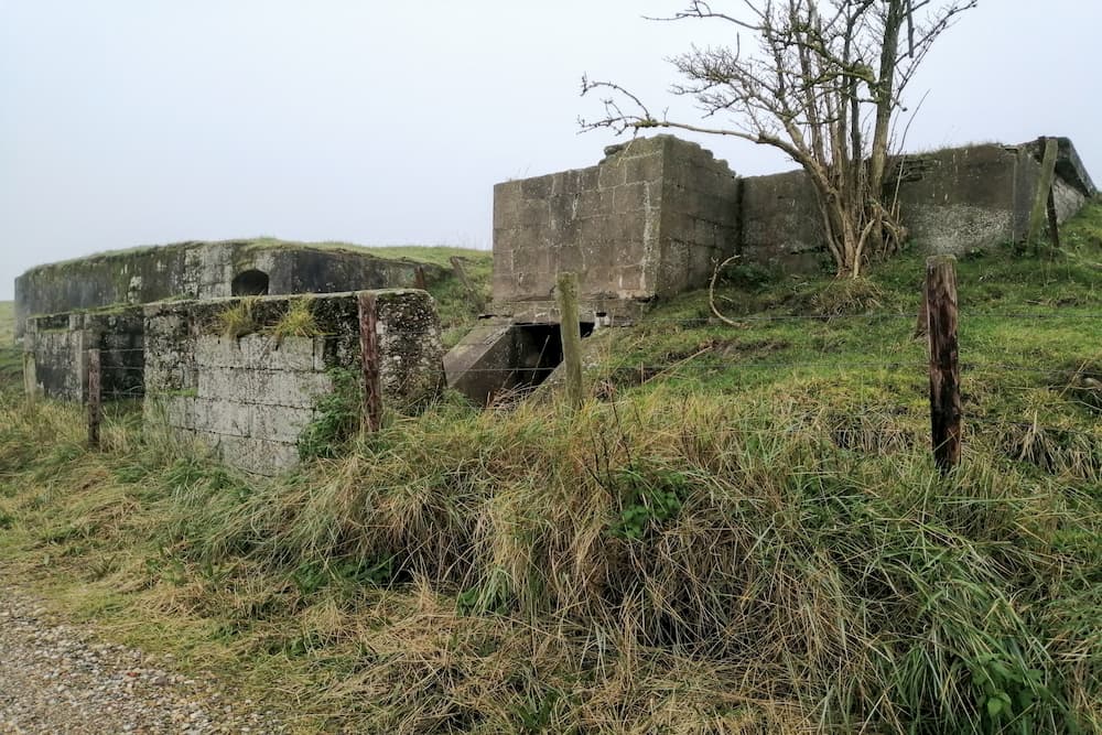 Sttzpunkt Scharnhorst III - bunker 2 #1