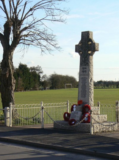 Oorlogsmonument Owston Ferry #1