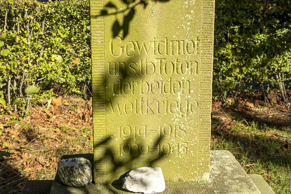 Herdenkingskruis Begraafplaats Großhau #2