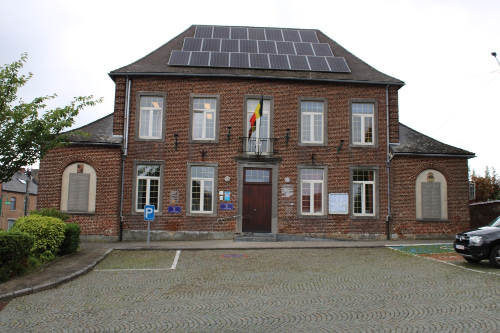 Memorials Frasnes-lez-Gosselies #1