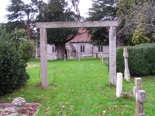 Oorlogsgraven van het Gemenebest St. Nicholas Churchyard #1