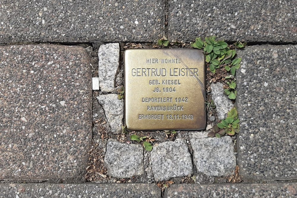 Stolperstein Wechselstrae 8 #1