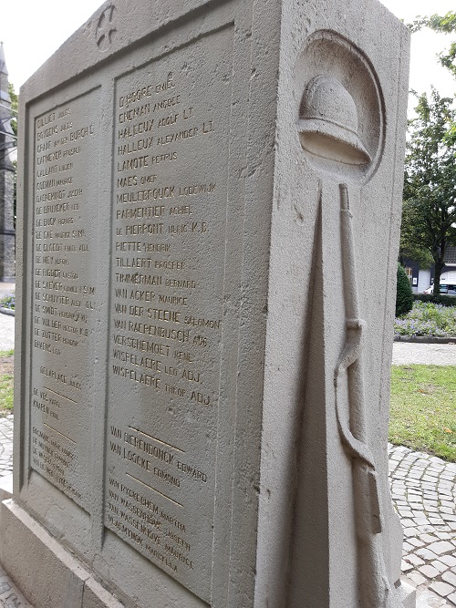 War Memorial Sint-Kruis #3