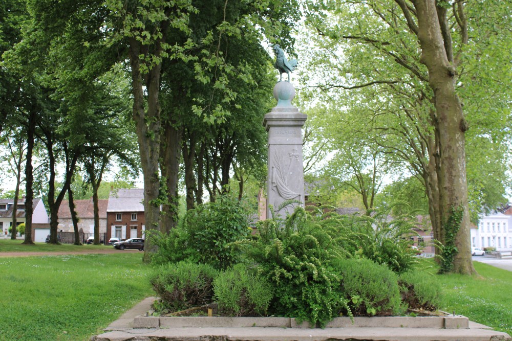 War Memorial Montignies-sur-Roc #1