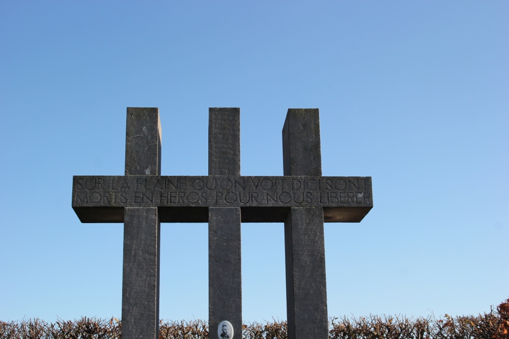 Monument du Caillois Montroeul-au-Bois #2