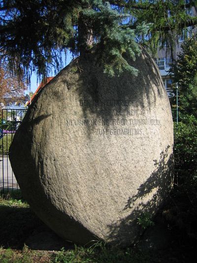 Oorlogsmonument Turnvereine Neubrandenburg #1