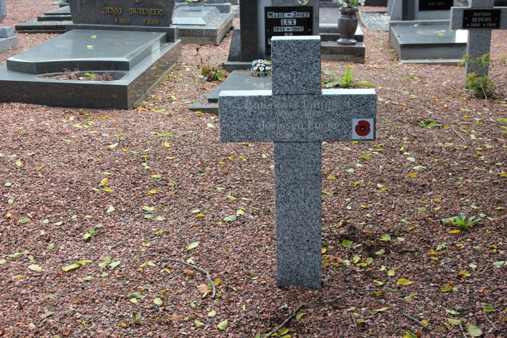 Belgian Graves Veterans Zammelen #1