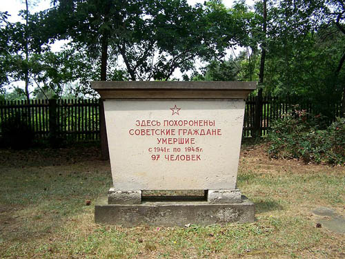 Soviet War Graves Nordfriedhof #1