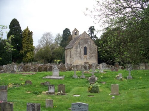 Oorlogsgraven van het Gemenebest All Saints Old Churchyard #1