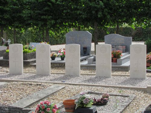 Commonwealth War Graves Estrébœuf #1