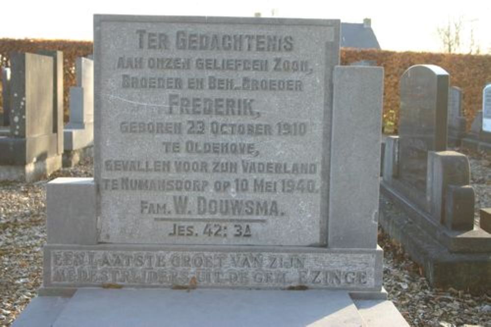 Nederlandse Oorlogsgraven Ezinge #2