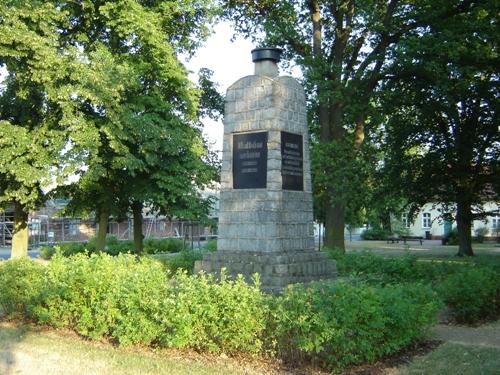Oorlogsmonument Steinhöfel #1