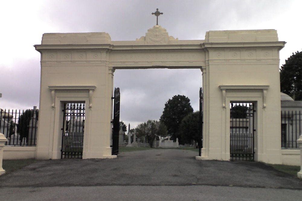 Amerikaanse Oorlogsgraven Old Saint Raymond's Cemetery #1