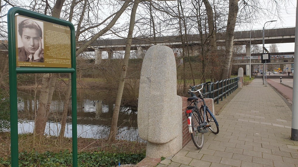 Herdenkingsborden Slotermeer Frieda Belinfantebrug #2