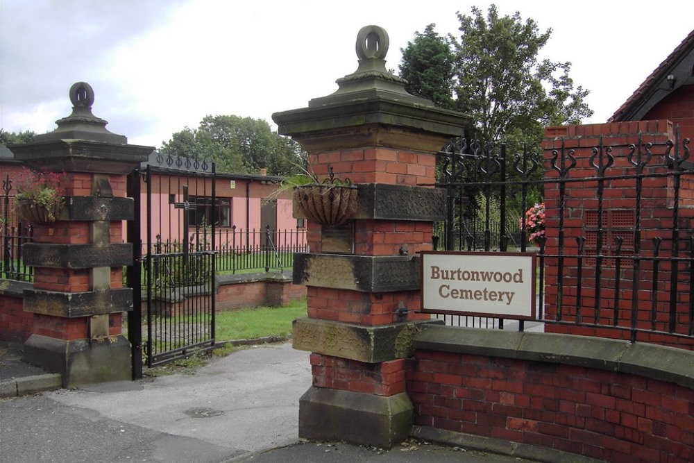 Oorlogsgraven van het Gemenebest Burtonwood Cemetery