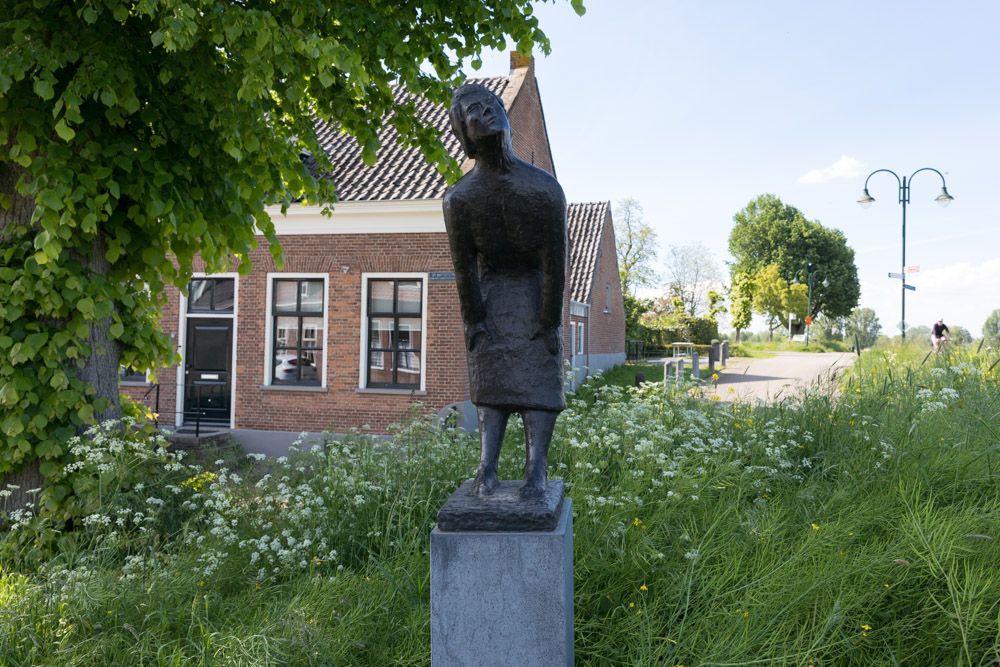 Oorlogsmonument Megen #2