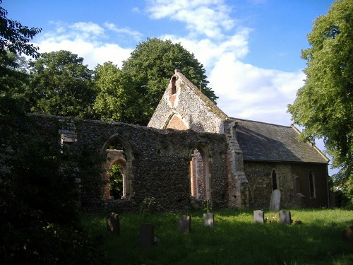 Oorlogsgraf van het Gemenebest St. Peter Churchyard