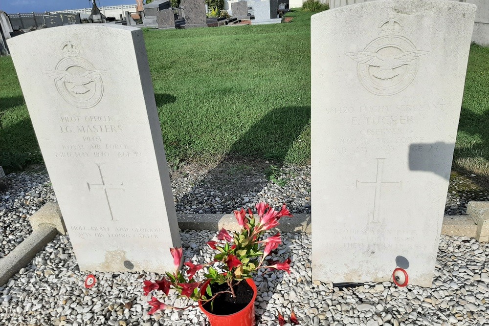 Commonwealth War Graves Morval #2