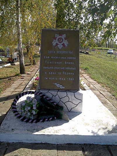 Sovjet Oorlogsgraven Kirovka #1