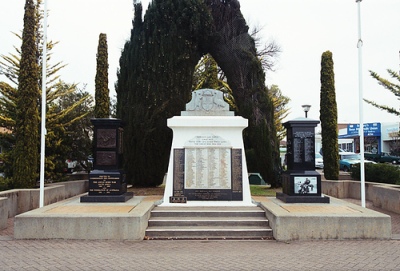 Oorlogsmonument Swan Hill #1