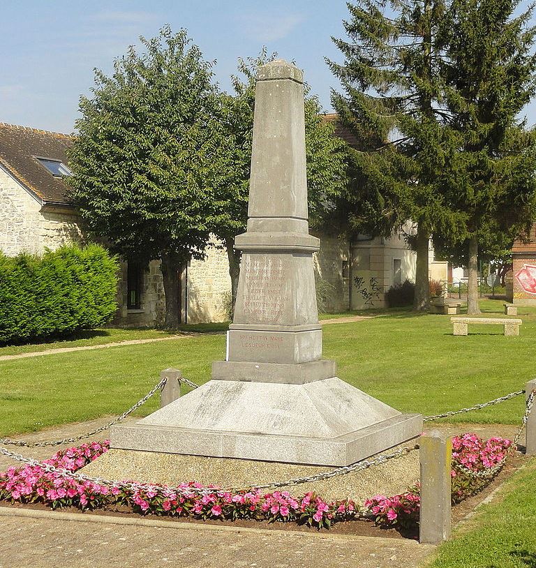 Oorlogsmonument Saint-Martin-Longueau #1