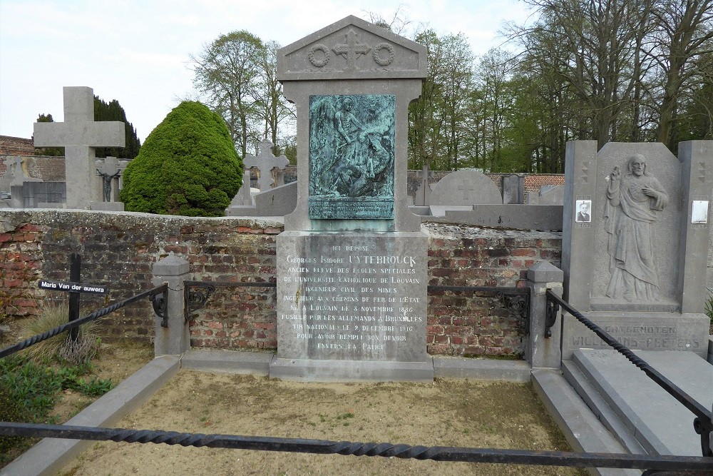 Belgische Oorlogsgraven Heverlee Abdij van het Park #1
