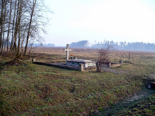 Mass Grave Latvian Soldiers