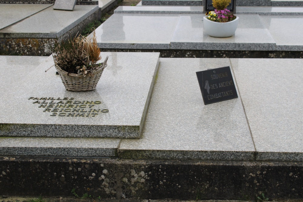 Belgian Graves Veterans Fouches