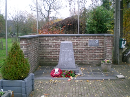 Monument Crash Lancaster Mk I DV309 BQ-S Westerlo-Voortkapel #1