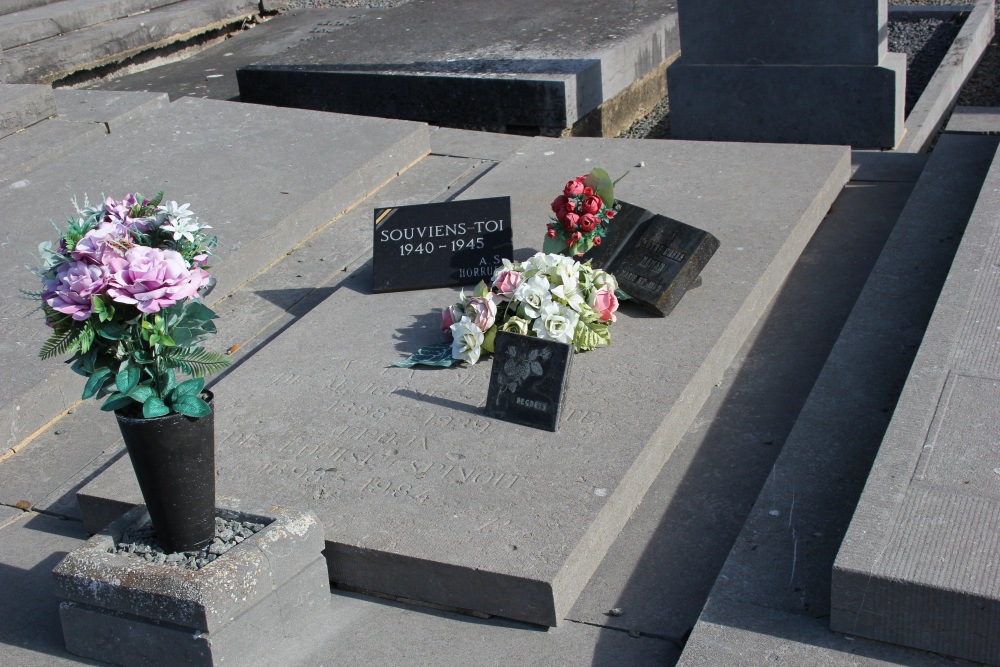 Belgian Graves Veterans Thoricourt #4