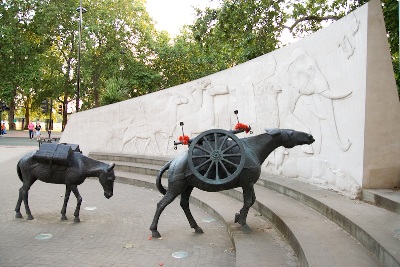 Monument Dieren in Oorlog #2