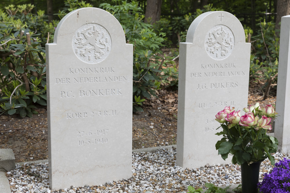 Dutch War Graves Ede #1