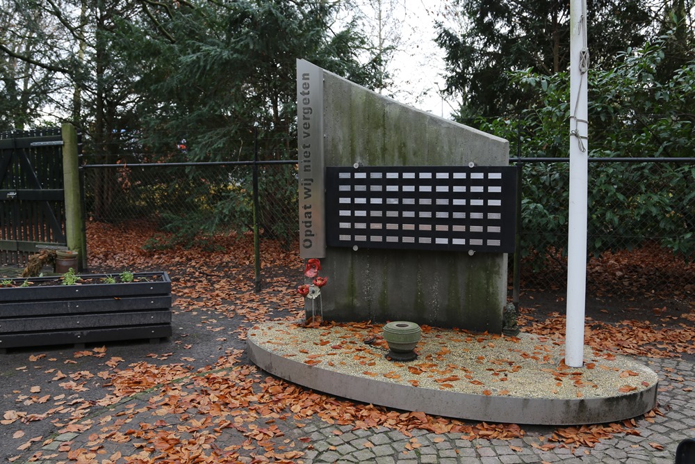 War memorial Old General Cemetery Valkenswaard